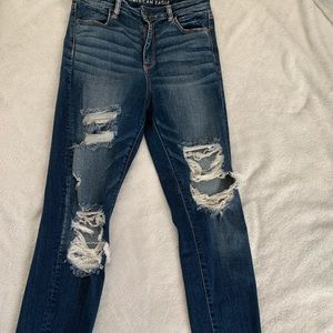 American Eagle Distressed Jeans